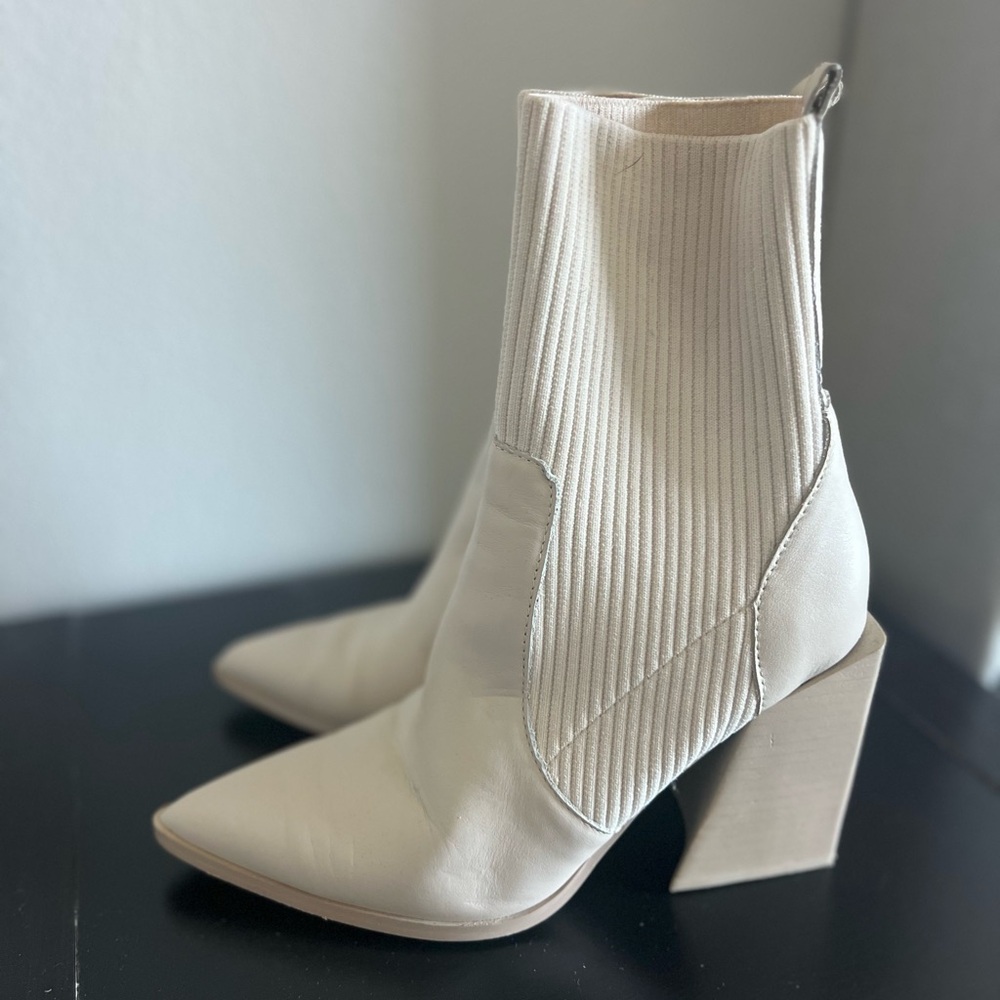 Steve Madden Women's Tackle Block-Heel Knit Sock Booties
